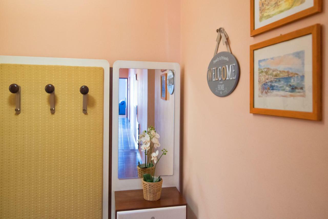 Casa Maccers Apartment Giardini Naxos Luaran gambar